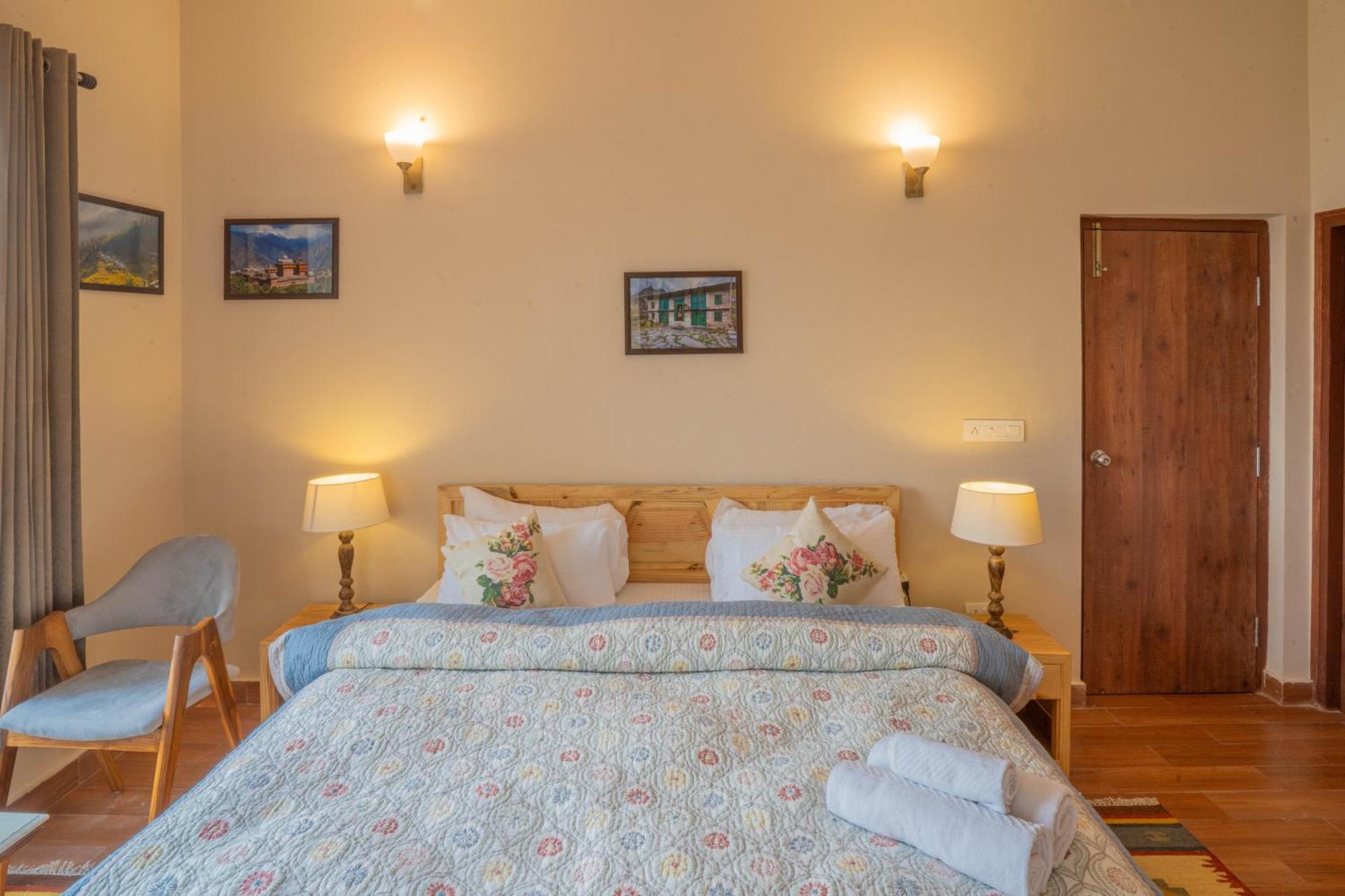 Hostie Sahasrara-3Bhk Chalets, Majkhali, Ranikhet Luaran gambar